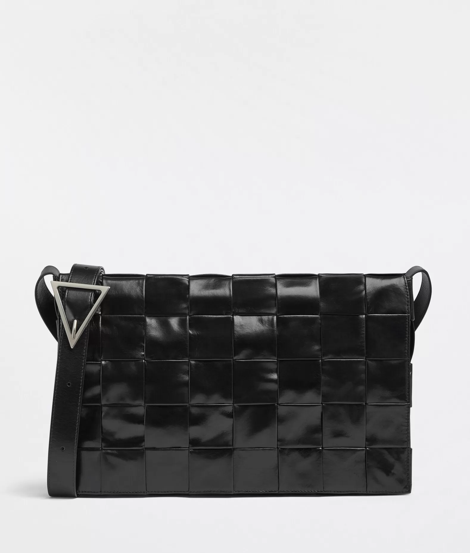 A Tracolla^Bottega Veneta Cassette Maxi Black