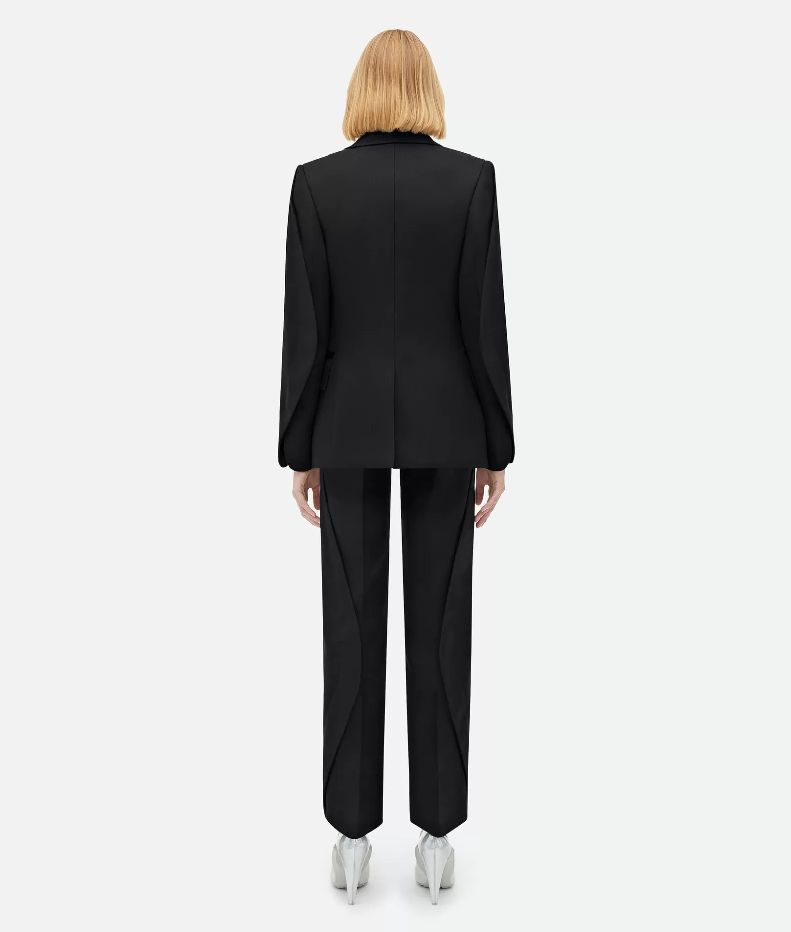 Giacche^Bottega Veneta Giacca In Lana Con Maniche Curve E Colletto A Contrasto Black