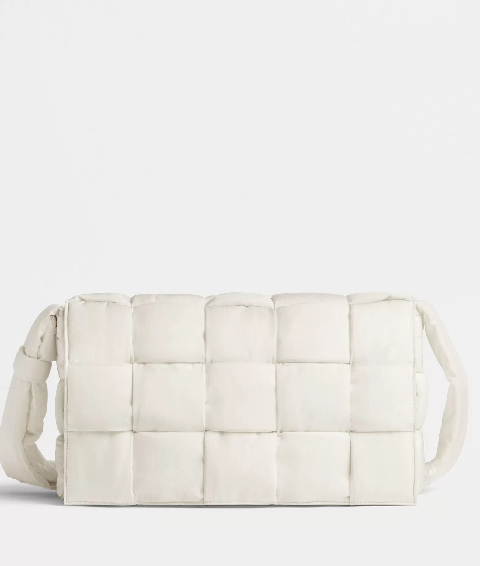 A Tracolla^Bottega Veneta Maxi Padded Tech Cassette White