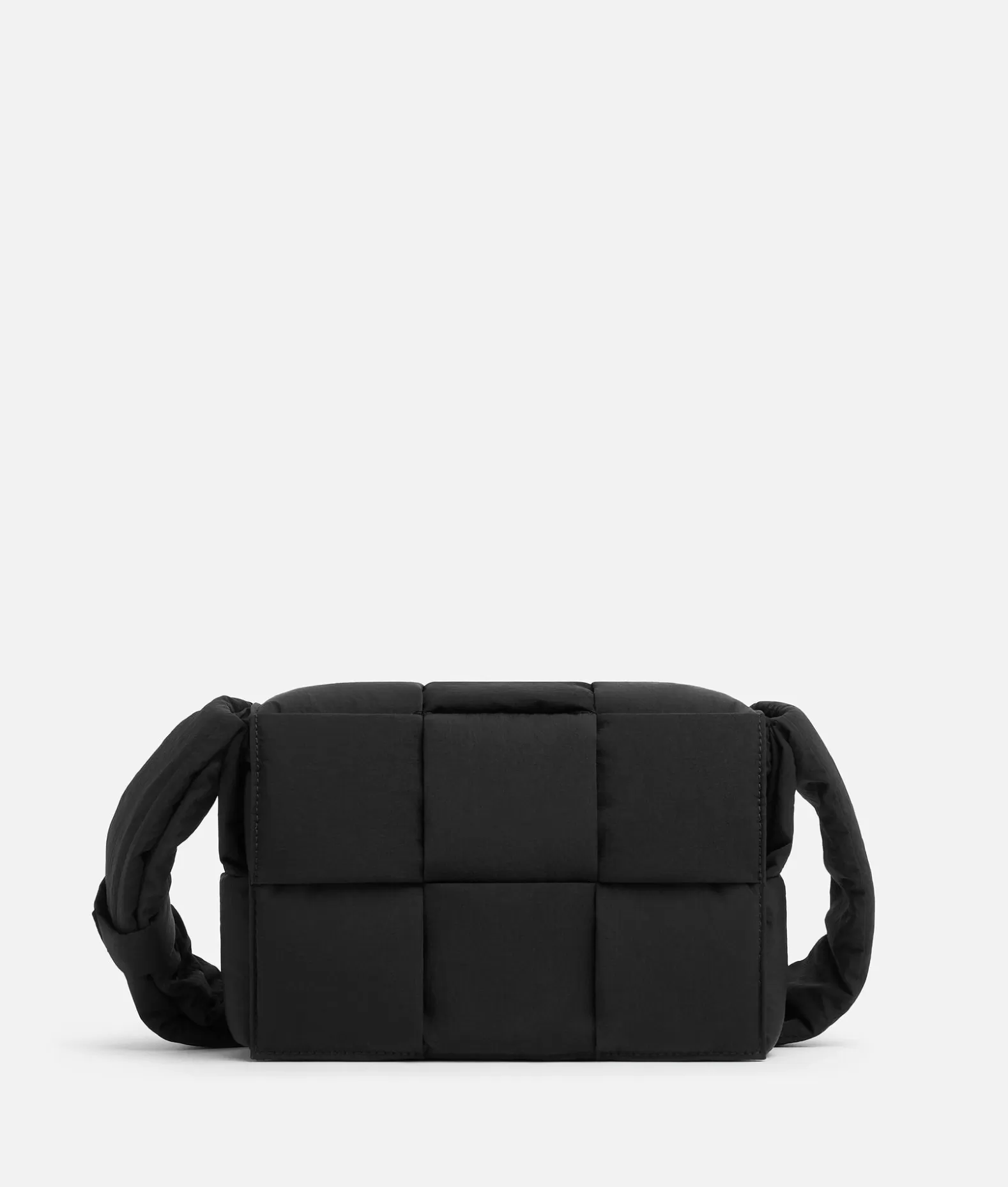 A Tracolla^Bottega Veneta Padded Tech Cassette Piccola Black