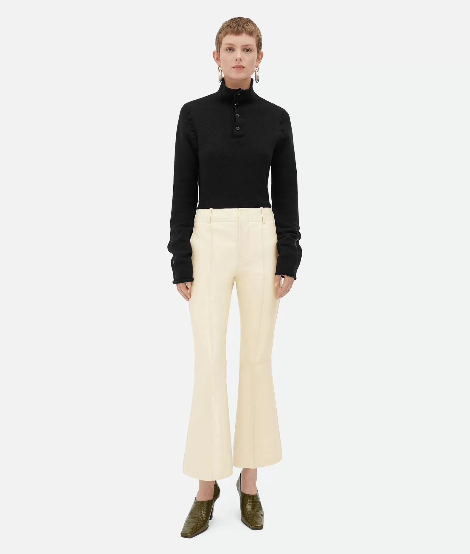 Pantaloni E Shorts | Pelle^Bottega Veneta Pantaloni Crop Svasati In Pelle Soap