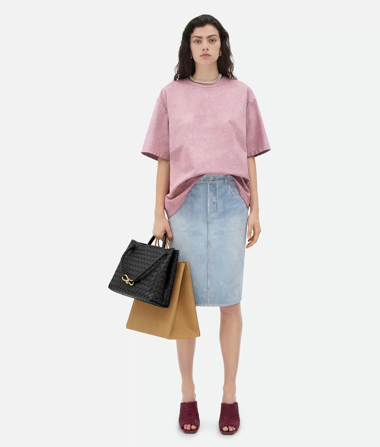Top E T-Shirts | Pelle^Bottega Veneta T-Shirt In Jersey Dal Taglio Morbido Stampa Pelle Gloss